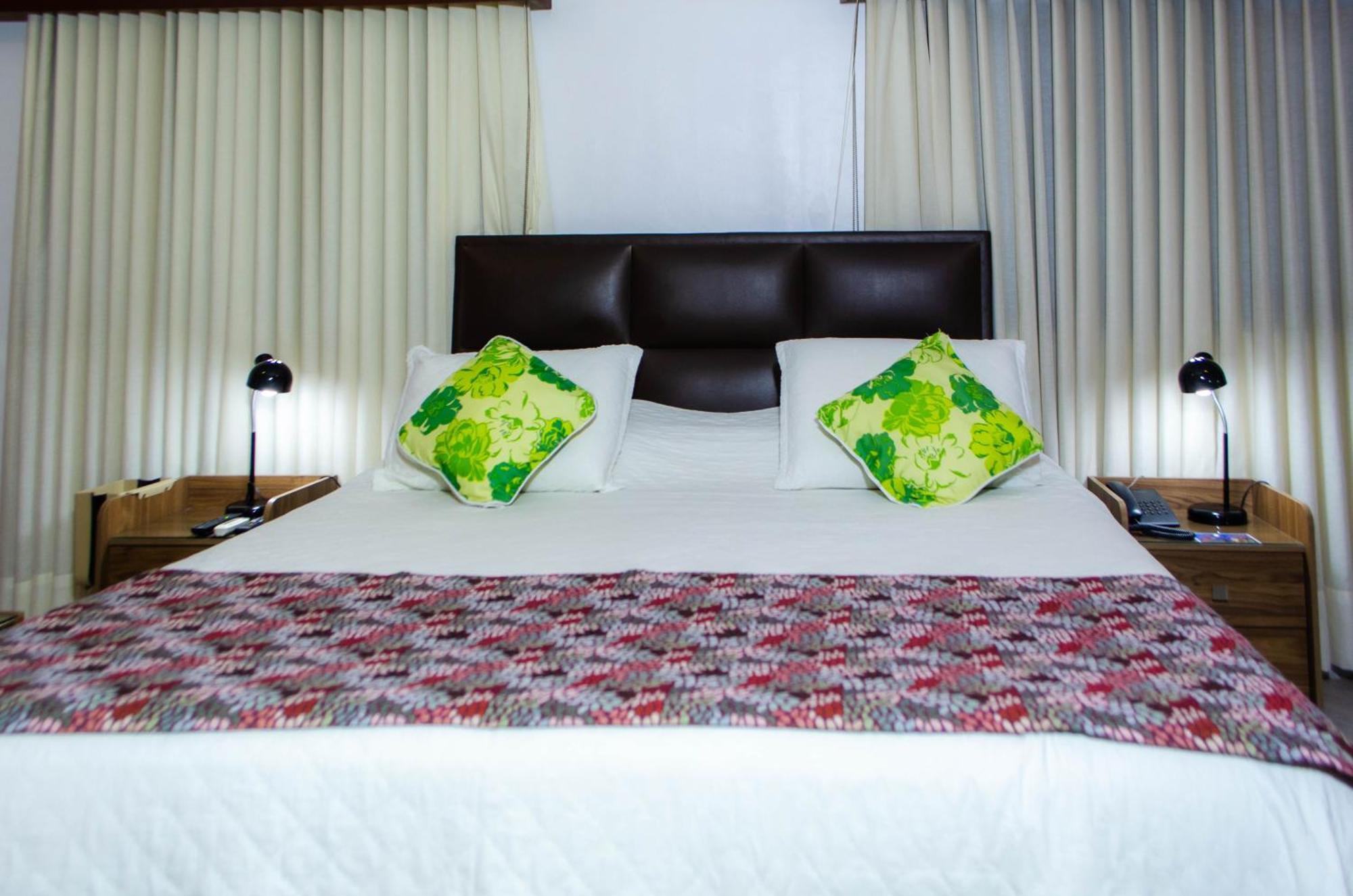 Hotel Boutique El Rancho Olivo Вилья-Монтес Экстерьер фото